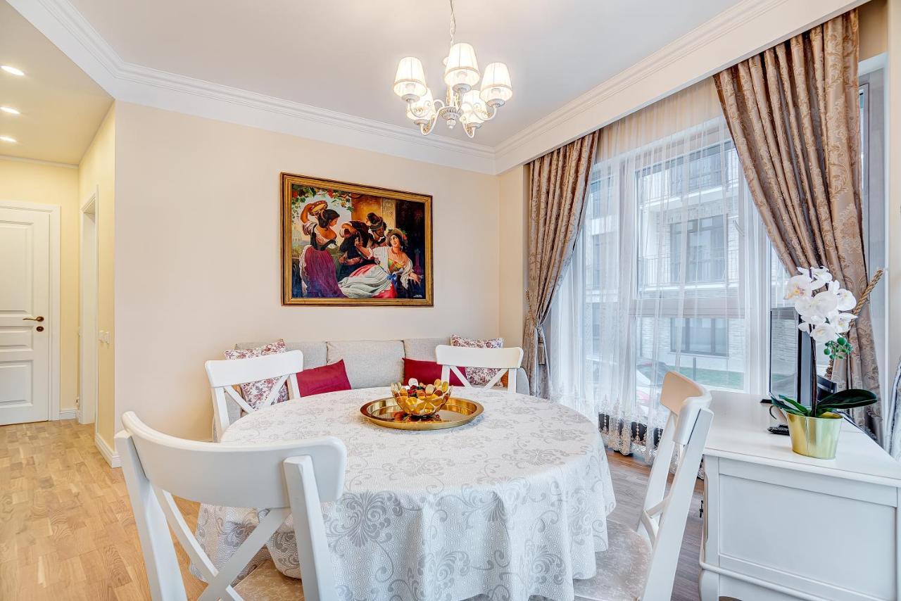 Happy Inn Classical Style, Self Check-In, Parking In The Underground Garage VNO Exterior photo