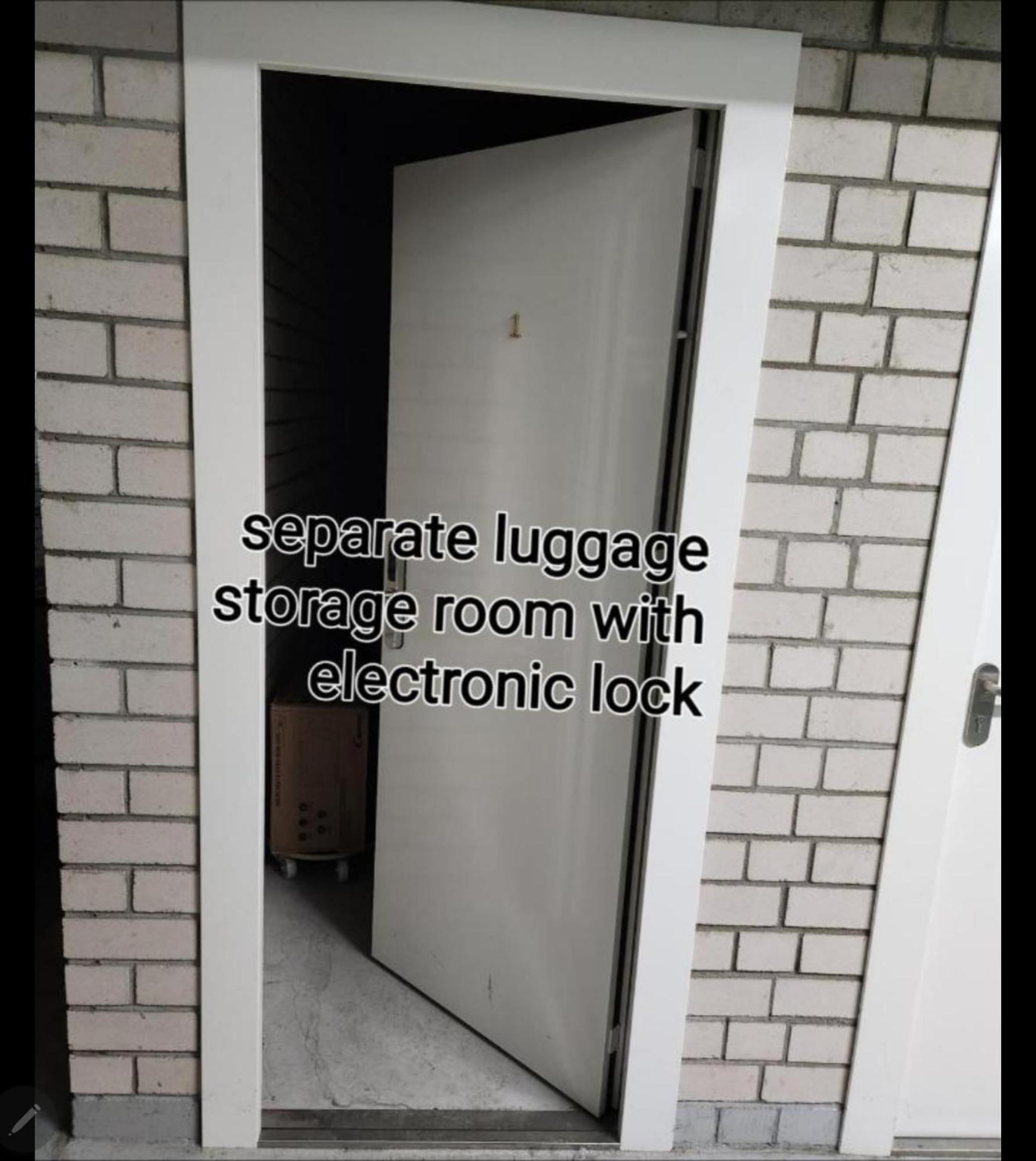 Happy Inn Classical Style, Self Check-In, Parking In The Underground Garage VNO Exterior photo